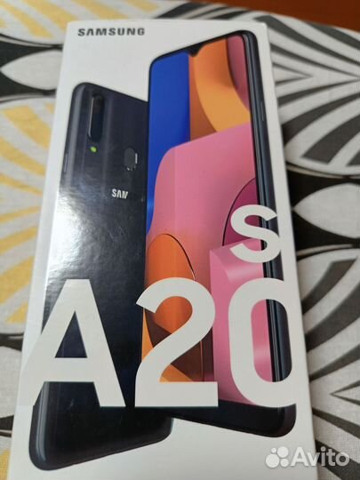 Samsung Galaxy A20s, 3/32 ГБ