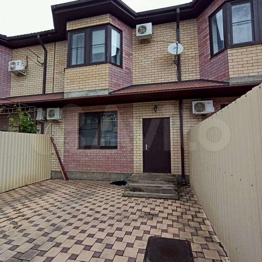 Таунхаус 108 м² на участке 2 сот.