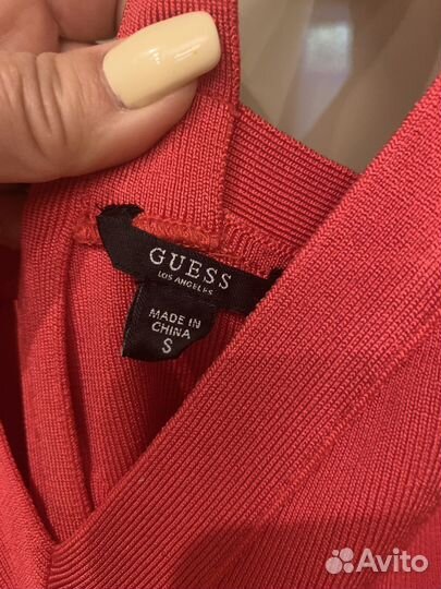 Платье новое guess pS