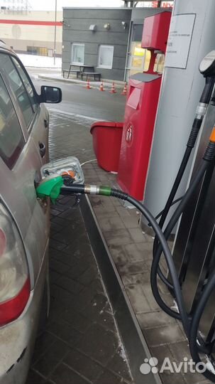 Держатель крышки бензобака Forester sg