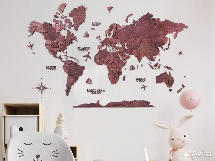 Карта мира из дерева