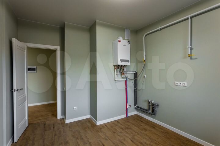 2-к. квартира, 52 м², 1/3 эт.