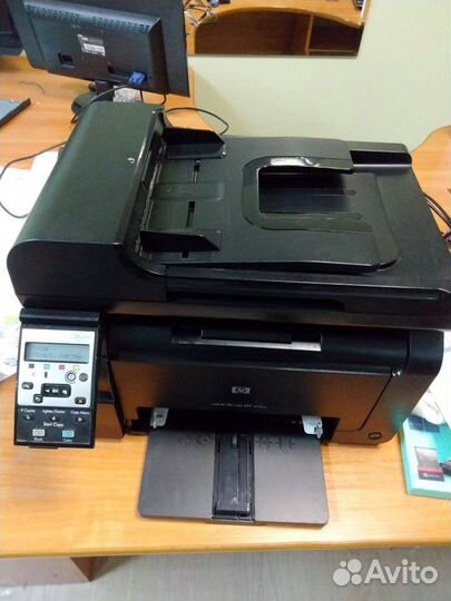 Цветное лазерное мфу HP M175nw с wi-fi