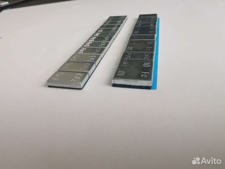 Скотч для самоклейки 19мм.(синий)