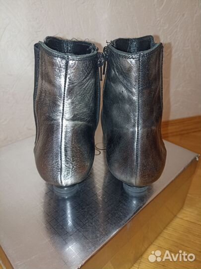 Ботильоны натуральная кожа 39 р-р TJ collection