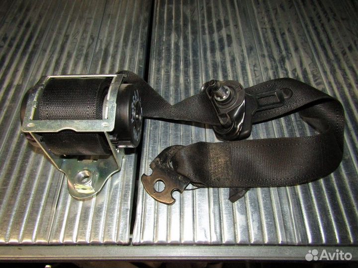 Ремень безопасности Corsa D 2006-2015