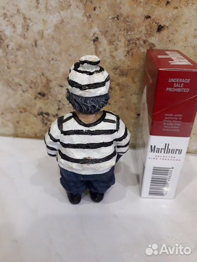 Статуэтка морячок