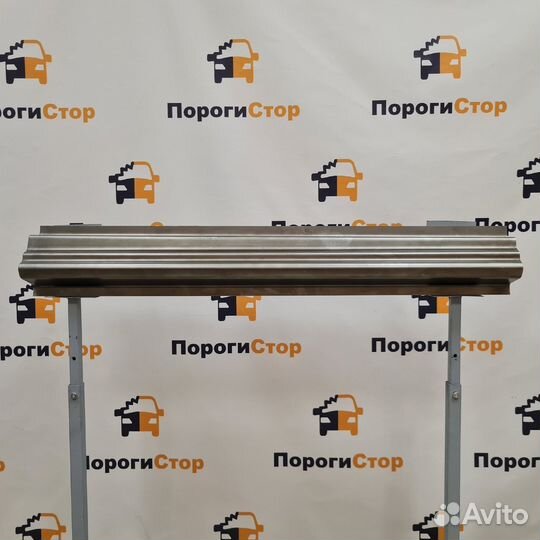 Порог пассажирской двери MB Sprinter 906 maxi