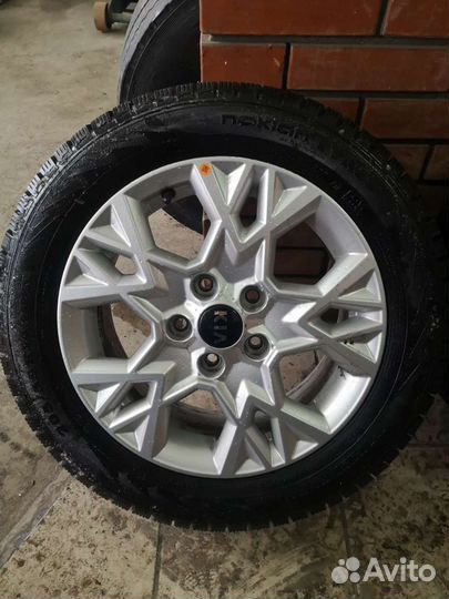 Колеса в сборе r16 зимние