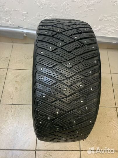 Goodyear Ultragrip Ice Arctic 235/40 R18