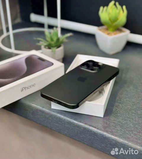 iPhone 15 Pro, 256 ГБ