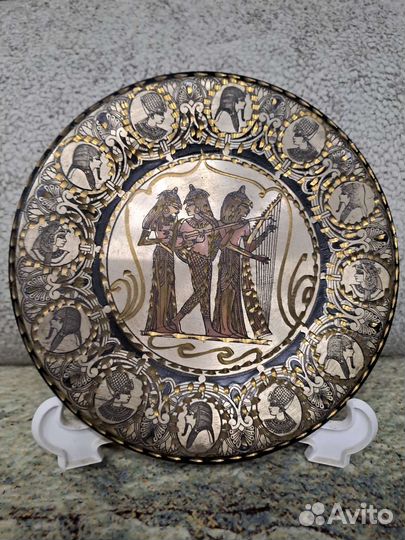 Тарелка декоративная