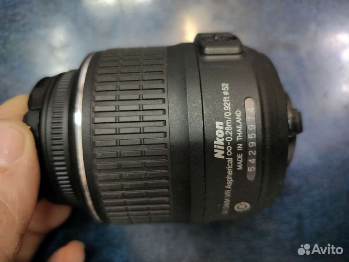 Объектив для фотоаппарата nikon