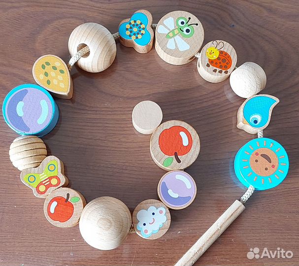 Шнуровка для детей. Бусы 