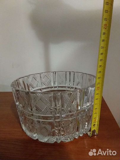 Ваза хрустальная