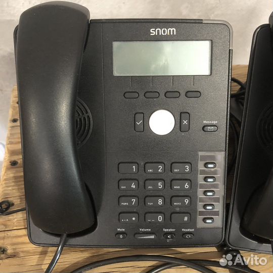 Телефон Snom D715