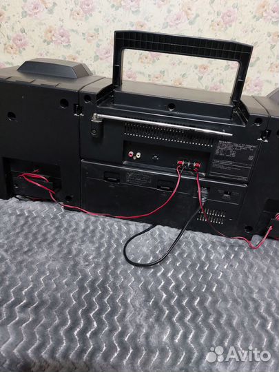 Кассетный магнитофон sharp