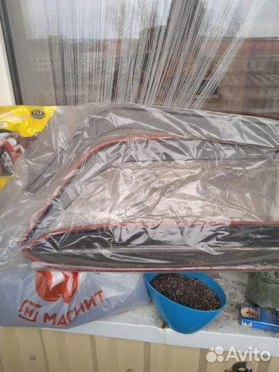 Дефлектор бокового стекла