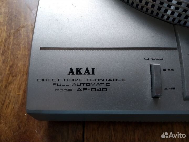 Проигрыватель винила Akai AP-D40