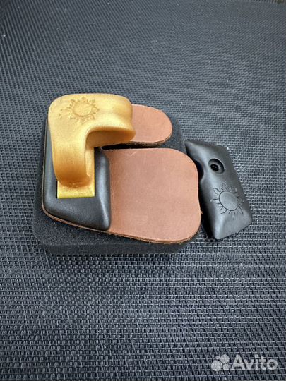 Напальчник для стрельбы из лука