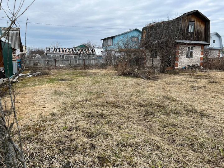 Участок 4 сот. (СНТ, ДНП)