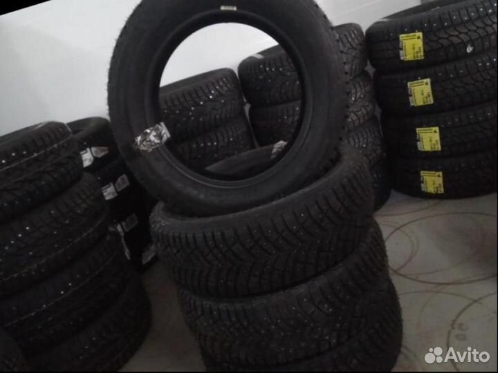 Michelin X-Ice North 4 215/60 R17 100T