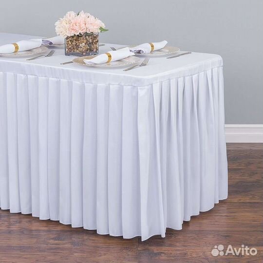 Скатерть-юбка для свадебного стола