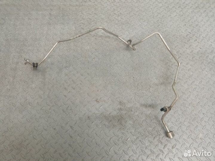 Трубка кондиционера Renault Sandero Stepway 2019