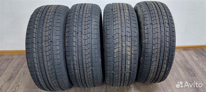 Fronway IcePower 868 235/60 R17 102H