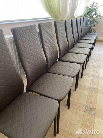 Стулья кухонные новые