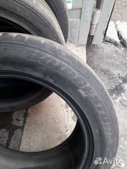 Bridgestone Potenza S001 225/55 R17