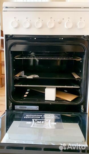 Плита газовая Electrolux EKG951108W 50см (Румыния)