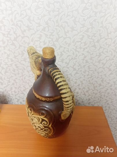 Глиняный кувшин для вина СССР