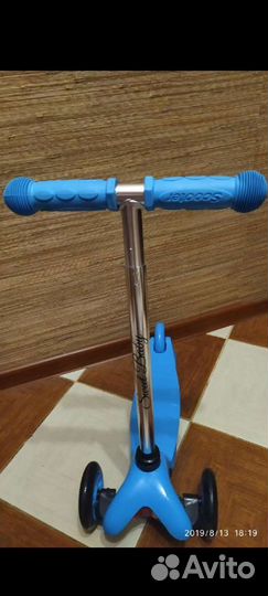 Самокат детский новый scooter
