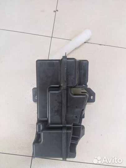 Бачок стеклоомывателя для Volkswagen Tiguan