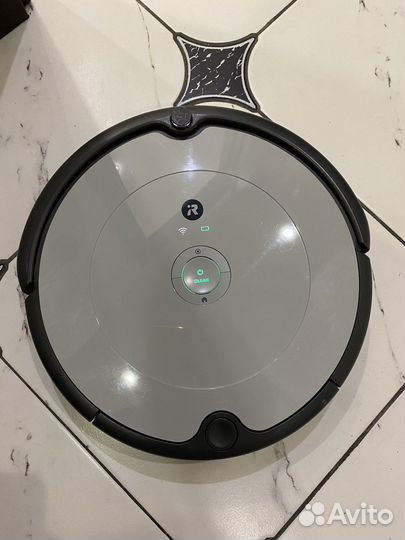 Робот пылесос irobot roomba 698