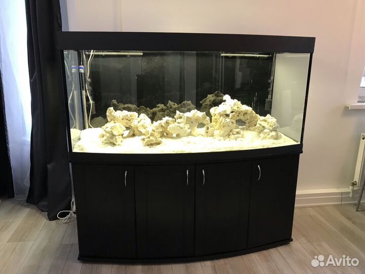Аквариум для рыбок