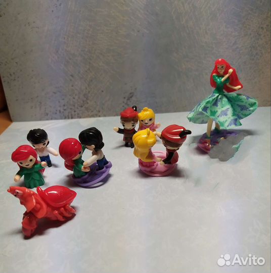 Игрушки из киндера