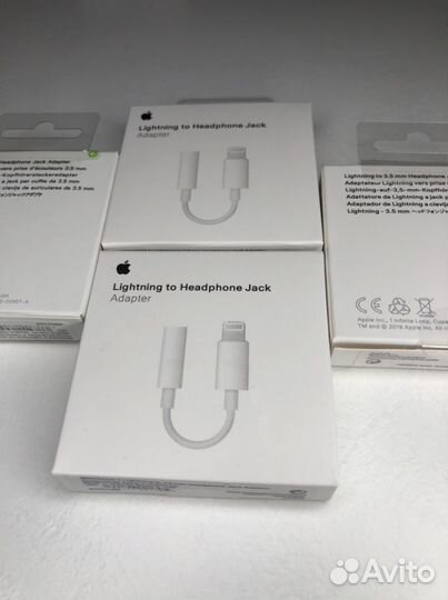 Переходник для iPhone lightning 3.5мм адаптер