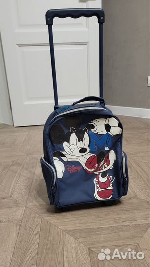 Детская сумка на колесиках