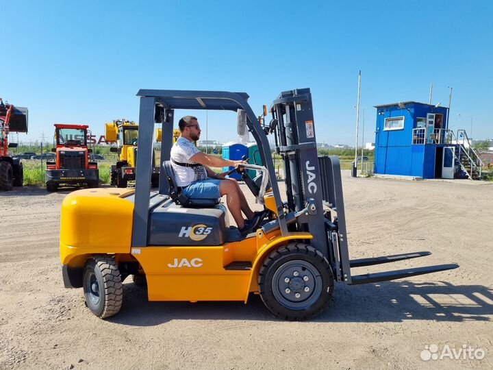 Вилочный погрузчик JAC CPCD35, 2023