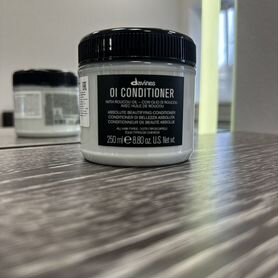 Davines oi absolute beautifying conditioner