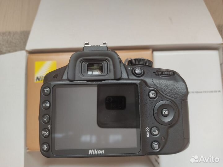 Nikon D3200 18-105 kit