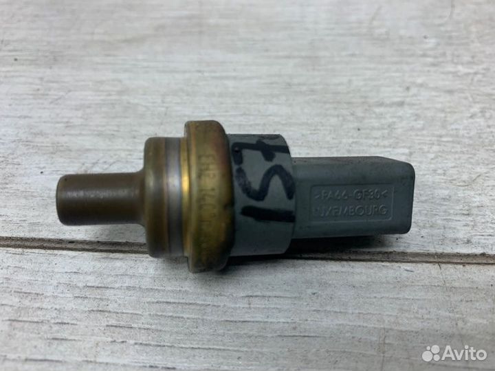 Датчик температуры охлаждающей жидкости Volkswagen