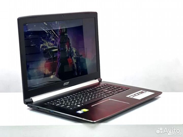 Ноутбук Acer 17.3 Core i5. SSD+HDD / Nvidia MX150