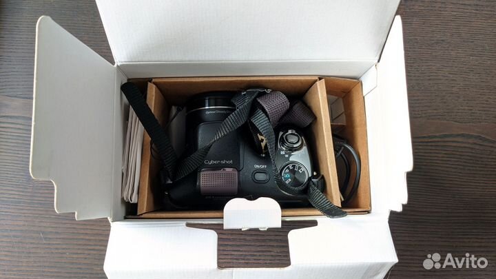 Компактный фотоаппарат sony Cyber-shot DSC-H300