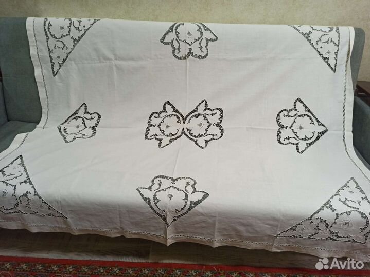 Скатерть старинная Вышивка Ришелье