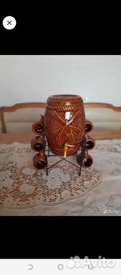 Кувшин с чарками