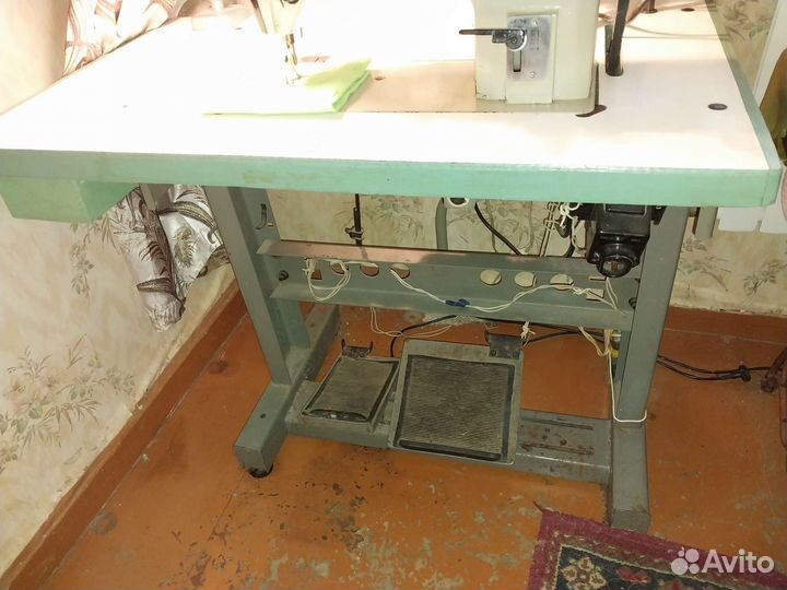 Швейная профессиональная промышленная машина