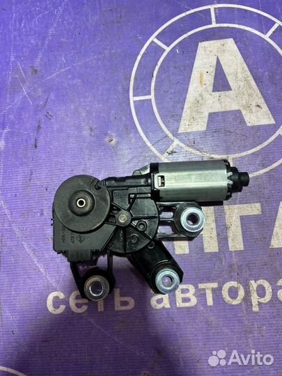 Моторчик дворника задний Volkswagen Touareg 7L GP